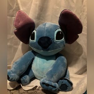 Stitch large plushie